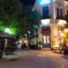 Στα Τρίκαλα των έκτακτων μέτρων οι νέοι… πάνε πλατεία φορώντας μάσκες (φωτό μεσάνυχτα του Σαββάτου)
