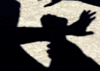 Άγριο ξεμάλλιασμα μεταξύ πρώην και νυν συζύγου σε χωριό των Τρικάλων