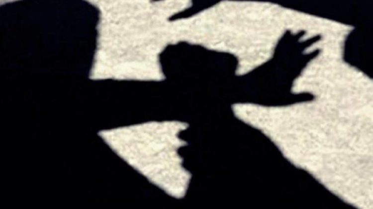 Άγριο ξεμάλλιασμα μεταξύ πρώην και νυν συζύγου σε χωριό των Τρικάλων