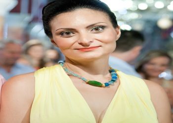 Θρήνος για το θάνατο της 39χρονης Νικολέτας Γιαννούλας, μητέρας δύο μικρών παιδιών
