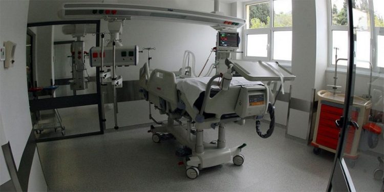 Παγώνη: Εκκενώνονται κρεβάτια ΜΕΘ για ασθενείς με κορωνοϊό