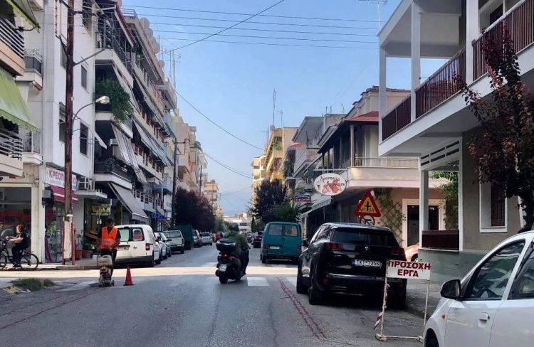 Υπερυψωμένη διάβαση στην διασταύρωση των οδών Βούλγαρη και Μαυροκορδάτου