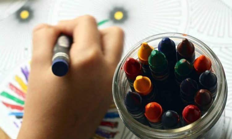 ΕΕΤΑΑ παιδικοί σταθμοί ΕΣΠΑ 2020: Από σήμερα οι αιτήσεις για voucher 180 ευρώ – Πώς θα κάνετε αίτηση