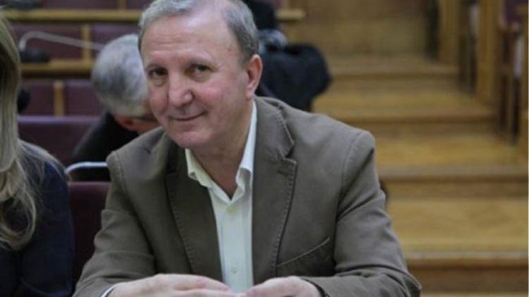 ΑΝΑΔΙΑΤΑΞΗ ΜΕ ΕΠΙΔΙΩΞΗ ΤΟ ΣΥΓΧΡΟΝΟ ΕΛΚΥΣΤΙΚΟ ΜΑΖΙΚΟ ΚΟΜΜΑ ΤΗΣ ΝΕΑΣ ΑΡΙΣΤΕΡΑΣ