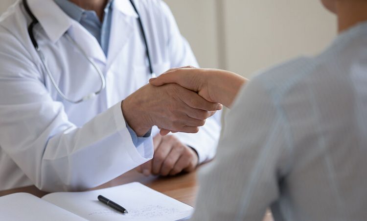 Πότε η χειραψία αποκαλύπτει τον κίνδυνο διαβήτη