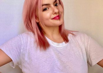 Κάντο όπως η Ariel Winter! Βάλε το ροζ χρώμα asap στη ντουλάπα σου