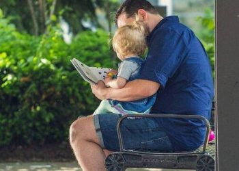 Έρχεται αύξηση της άδειας πατρότητας κατά 12 ημέρες