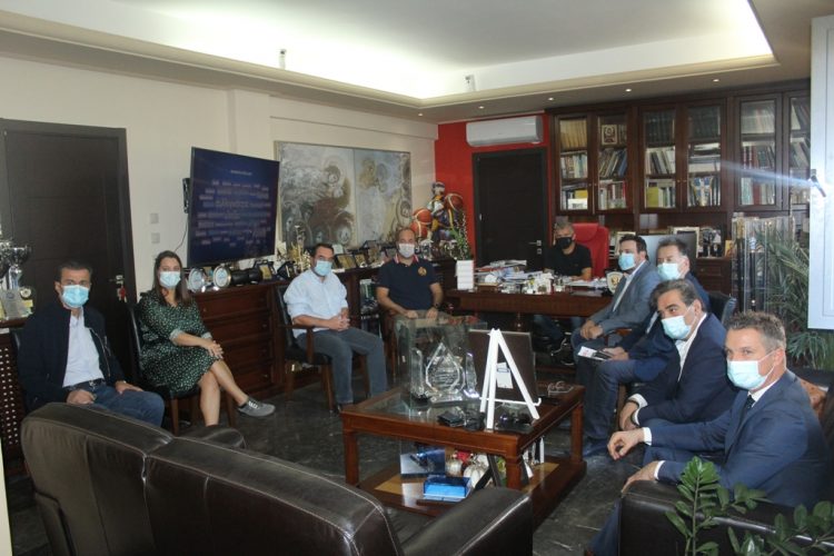 Συντονισμός στη Λάρισα να περιοριστεί η διασπορά του κορωνοϊού στη Θεσσαλία
