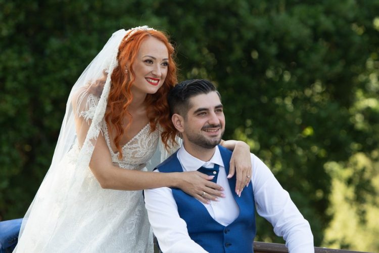 Λαμπερός γάμος για τον Κωνσταντίνο Τσιατσούλη και τη Γεωργία Τάρλα