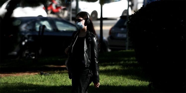 Κορωνοϊός: Ραγδαία διασπορά του ιού στην Ελλάδα – Στο «κόκκινο» Ιωάννινα και Καστοριά
