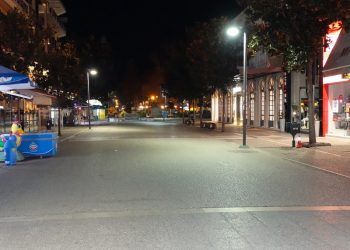 Απαγόρευση κυκλοφορίας και χρήση μάσκας παντού τα νέα μέτρα για τα Τρίκαλα