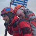 Πάτησε την κορυφή του Ολύμπου έχοντας στην πλάτη του 22χρονη φοιτήτρια με κινητικά προβλήματα