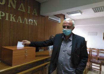 Ο Νικόλας Παπαευθυμίου πρόεδρος στο ΔΣ του Σωματείου Εστιατορίων – Fast Food Ν. Τρικάλων-Ποιοι απαρτίζουν το νεοεκλεγέν ΔΣ