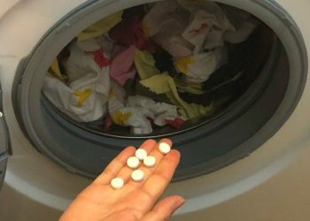 Δύσκολοι λεκέδες: 10 Μυστικά για το πλύσιμο των ρούχων, που χρησιμοποιούν οι επαγγελματίες