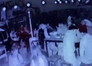 Σοκαριστικό βίντεο: Έκρηξη θερμάστρας σε μπαρ – Σκοτώθηκε 19χρονη (πολύ σκληρές εικόνες)