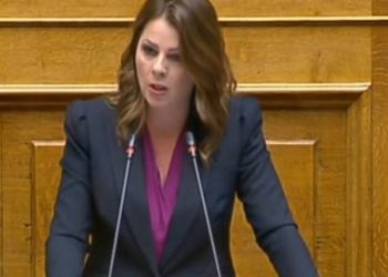 Την οικονομική ενίσχυση των επαγγελματιών οδηγών ΤΑΞΙ ζήτησε με αναφορά της στη Βουλή η Κατερίνα Παπακώστα Παλιούρα.