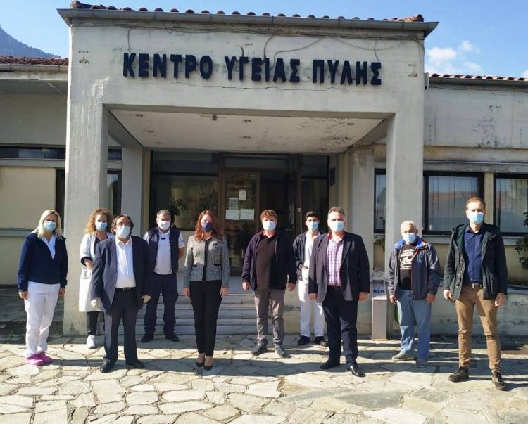 Παπακώστα-Να σταθούμε αρωγοί στο ιατρικό και παραϊατρικό προσωπικό
