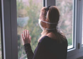 COVID-19: Πώς άλλαξε τις ζωές μας