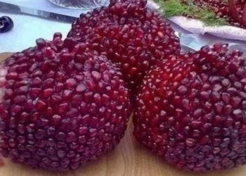 Πώς να καθαρίσεις ένα ρόδι σε 5 λεπτά Δίχως να το χαλάσεις και χωρίς να Λερωθείς