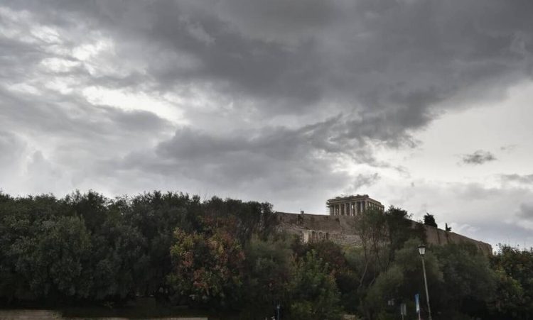 Έκτακτο δελτίο ΕΜΥ: Ραγδαία επιδείνωση του καιρού – Διαδοχικά βαρομετρικά «χτυπούν» την Ελλάδα
