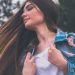 6 tips για να μη λαδώνουν συχνά τα μαλλιά σου
