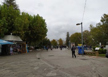 Τρέχουν να προλάβουν οι Τρικαλινοί πριν το lock down