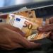 Επίδομα 800 ευρώ: Ποιοι και πότε θα το λάβουν – Οι αιτήσεις για τις αναστολές Νοεμβρίου