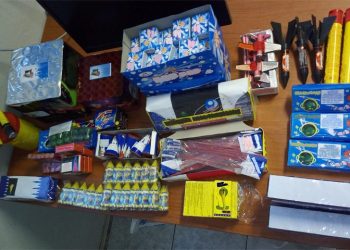 Τρίκαλα: Στο κρατητήριο ψιλικατζής για πώληση πυροτεχνημάτων
