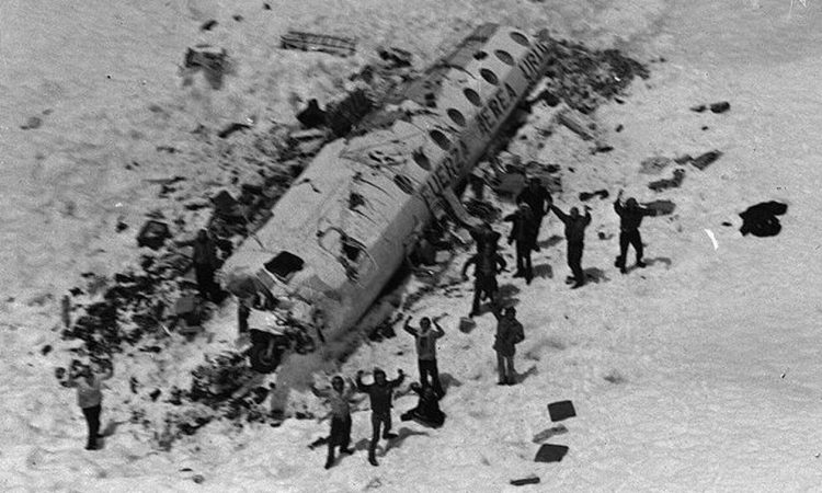 Η αεροπορική τραγωδία των Άνδεων – 48 χρόνια από την ιστορία κανιβαλισμού που συγκλόνισε τον πλανήτη