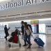 Κορονοϊός: Στην «απομόνωση» η Βρετανία – Τρέχει να προλάβει τη μετάλλαξη η Ευρώπη
