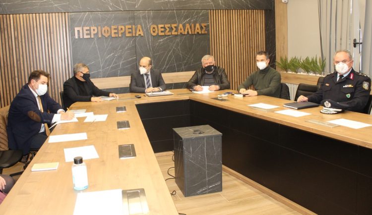 Εντατικοί οι έλεγχοι στη Θεσσαλία για τον περιορισμό της διασποράς του κορωνοϊού