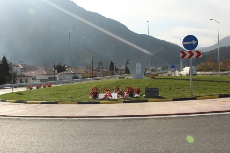 Παραδόθηκε σε κυκλοφορία η παράκαμψη Πύλης –Παλαιομονάστηρου