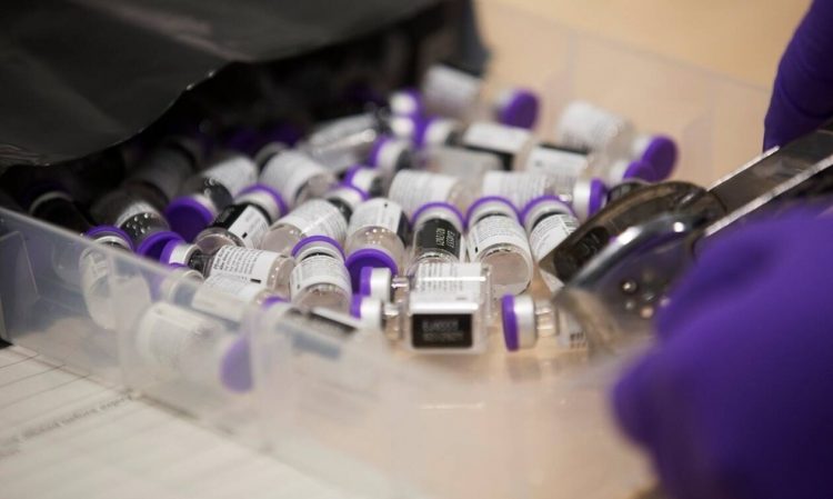 ΗΠΑ: Προετοιμασίες για μαζική ανοσοποίηση μετά την έγκριση του εμβολίου των Pfizer/BioNTec