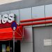 Μπλακ άουτ σε ΕΛΤΑ Courier και ACS μετά τη Γενική Ταχυδρομική. Τι εξηγούν οι εταιρείες για τις καθυστερήσεις στην παράδοση των παραγγελιών