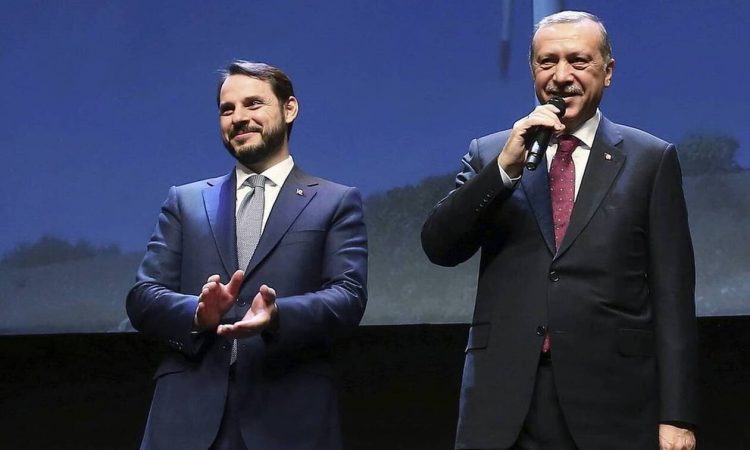 Θρίλερ με το γαμπρό του Ερντογάν: Άφαντος ο Αλμπαϊράκ – Οργιάζουν οι φήμες για την τύχη του