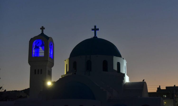 Κορονοϊός: Πέθανε 35χρονος ψάλτης στη Λάρισα – Το «αντίο» των πιστών