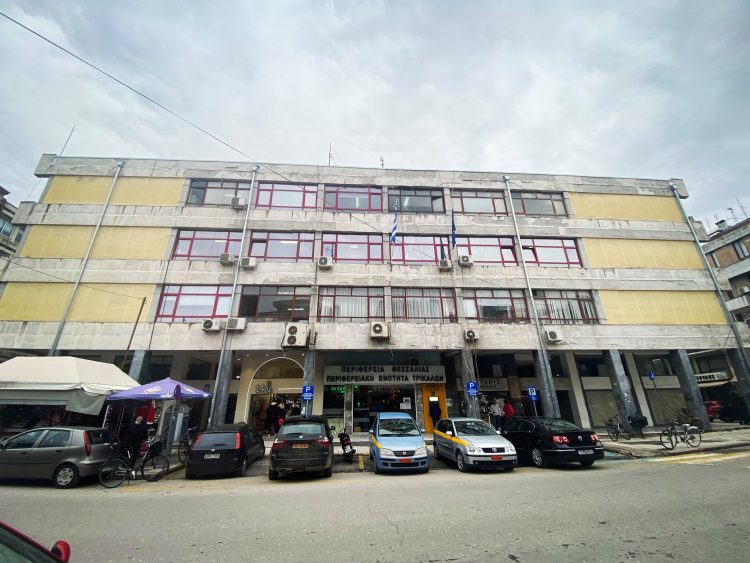 Βιοκλιματικό με ανοικτό αίθριο το κτίριο της “Νομαρχίας”-Συζητήσεις Παπαστεργίου-Μιχαλάκη