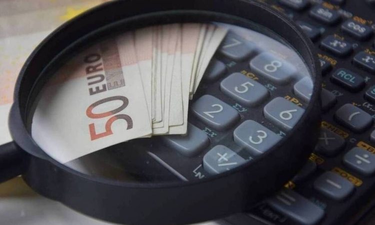 Αναστολές Δεκεμβρίου: Πότε πληρώνεται το επίδομα 534 ευρώ και το Δώρο Χριστουγέννων