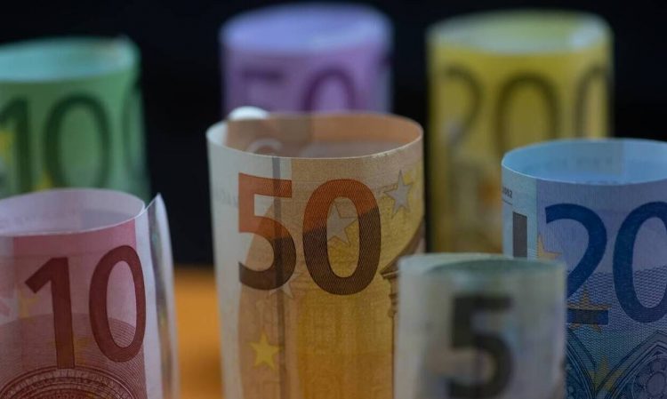 Αναδρομικά: Πότε πληρώνονται οι κληρονόμοι – Σε δύο φάσεις τα ποσά