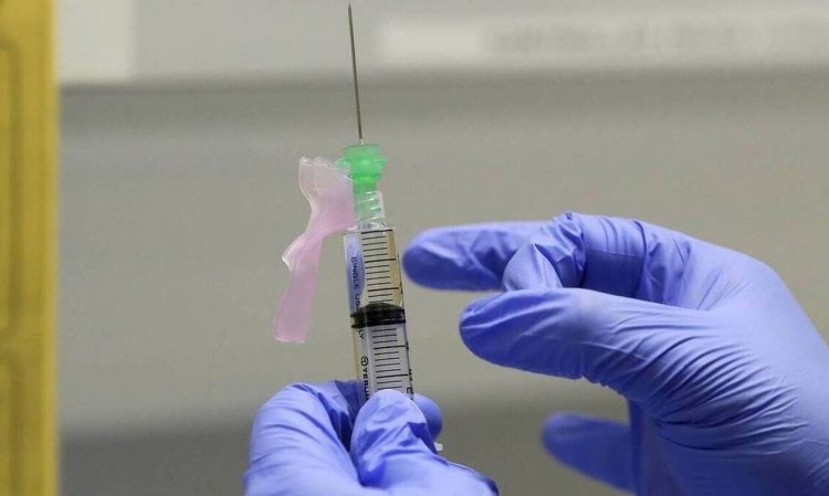 Κορονοϊός: Σάλος σε νοσοκομείο  – Εργαζόμενος κατέστρεψε επίτηδες εκατοντάδες εμβόλια