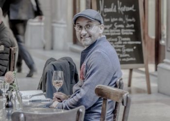 Εγώ μεγάλωνα για σένα… Ένας μεγάλος έρωτας στα χωριά του Ασπροποτάμου-Μας τον παρουσιάζει ο Θεόδωρος Λιμήτσιος