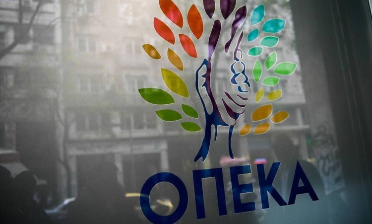 ΟΠΕΚΑ-Επίδομα παιδιού A21: Πότε ανοίγει η πλατφόρμα – Οι ημερομηνίες πληρωμής για το 2021