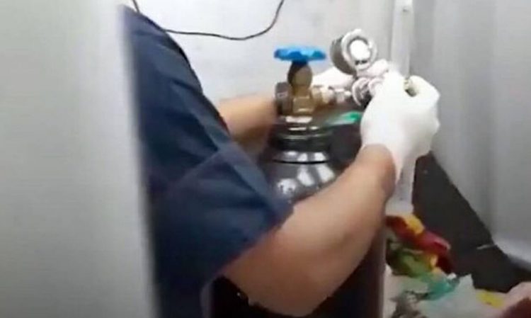 Νεκροί όλοι οι ασθενείς εντατικής με κορονοϊό από διακοπή οξυγόνου