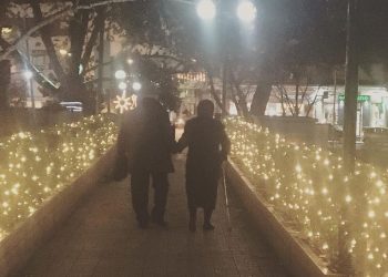Όταν η αγάπη είναι αληθινή… Από τις πιο όμορφες εικόνες της χρονιάς που πέρασε