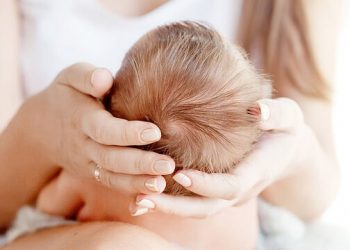 Η πρώτη περίοδος μετά τον τοκετό: Όλα όσα πρέπει να γνωρίζετε