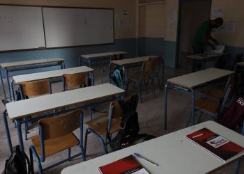 Σχολεία: Ανοίγουν Δημοτικά και Νηπιαγωγεία τη Δευτέρα – Μάσκες, αερισμός, τεστ – Αναλυτικός οδηγός