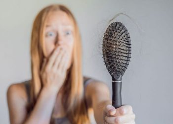 Τριχόπτωση: Η βιταμίνη που δυναμώνει τα μαλλιά-Οι τροφές που την περιέχουν