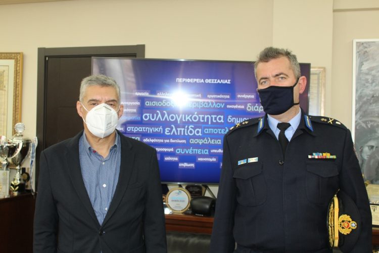 Στον Περιφερειάρχη ο νέος Περιφερειακός Διοικητής Πυροσβεστικών Υπηρεσιών Θεσσαλίας