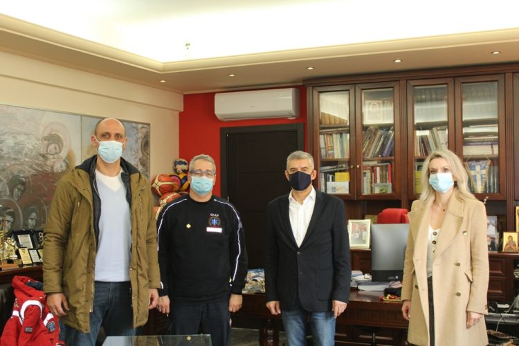 Στον Περιφερειάρχη ο Διευθυντής του ΕΚΑΒ Θεσσαλίας