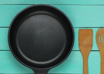 Πώς θα φροντίσετε σωστά τα αντικολλητικά σκεύη σας;